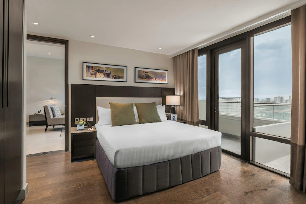 Somerset Alabang, Manila